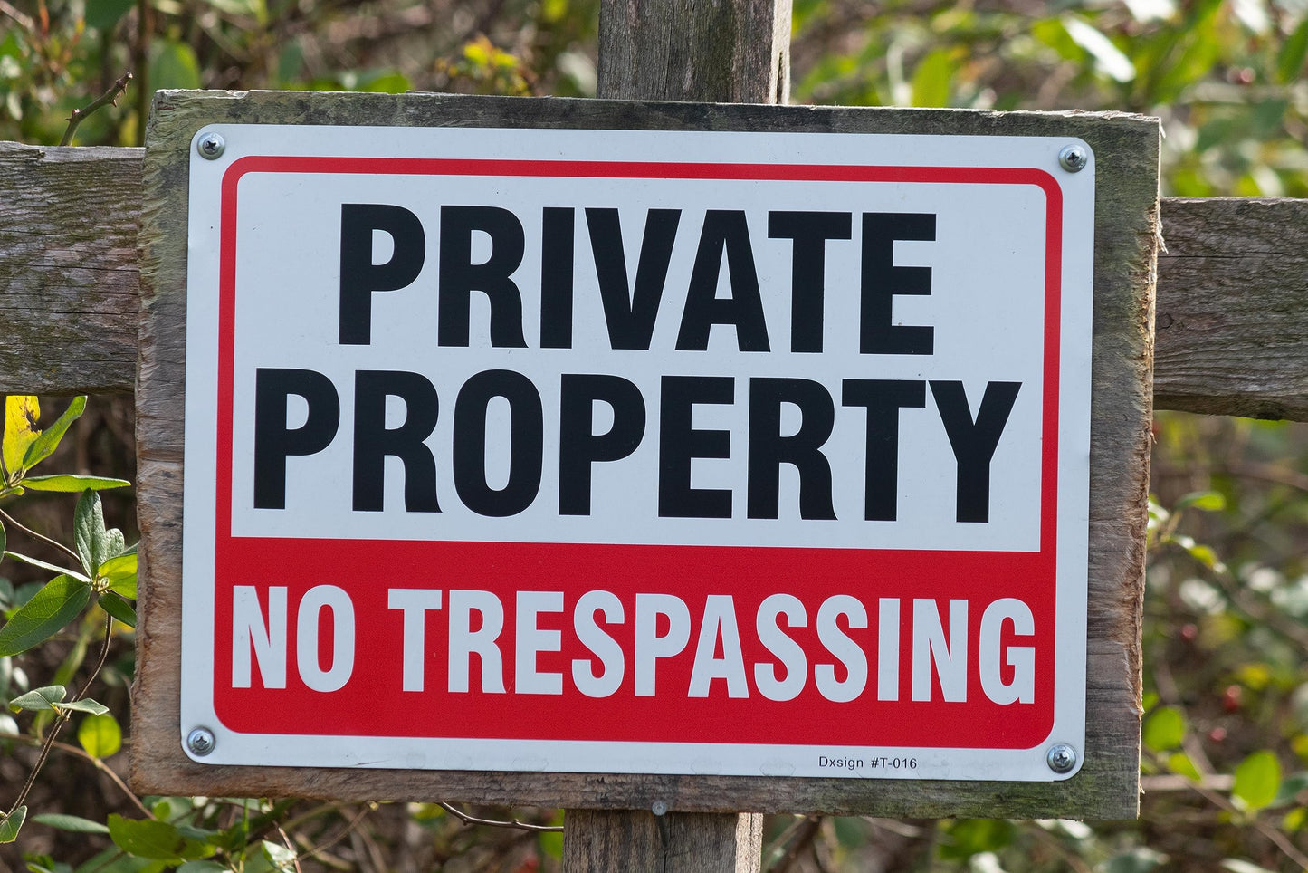 Aluminum Rust-Proof Metal No Trespassing Signs For Private Property 14"x 10"
